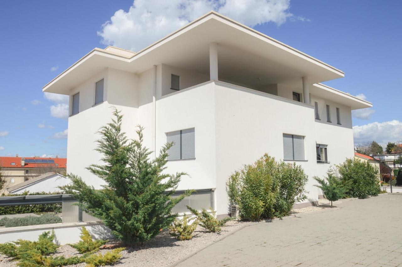 Rova Apartment Malinska Kültér fotó