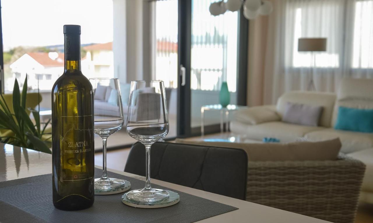 Rova Apartment Malinska Kültér fotó